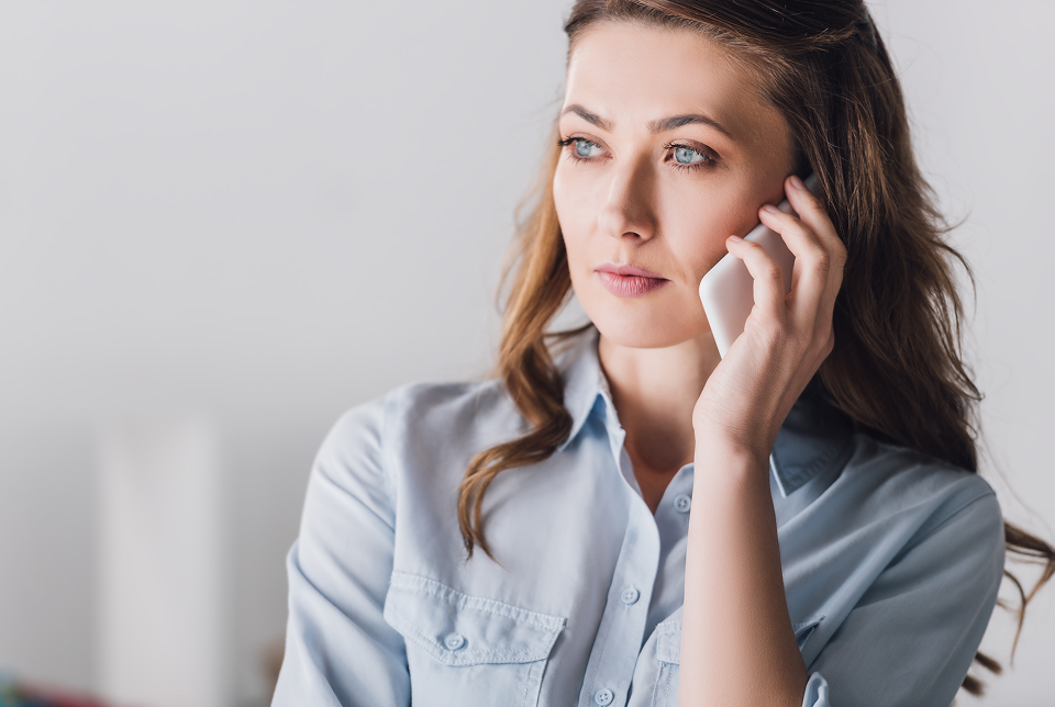 lady on the phone